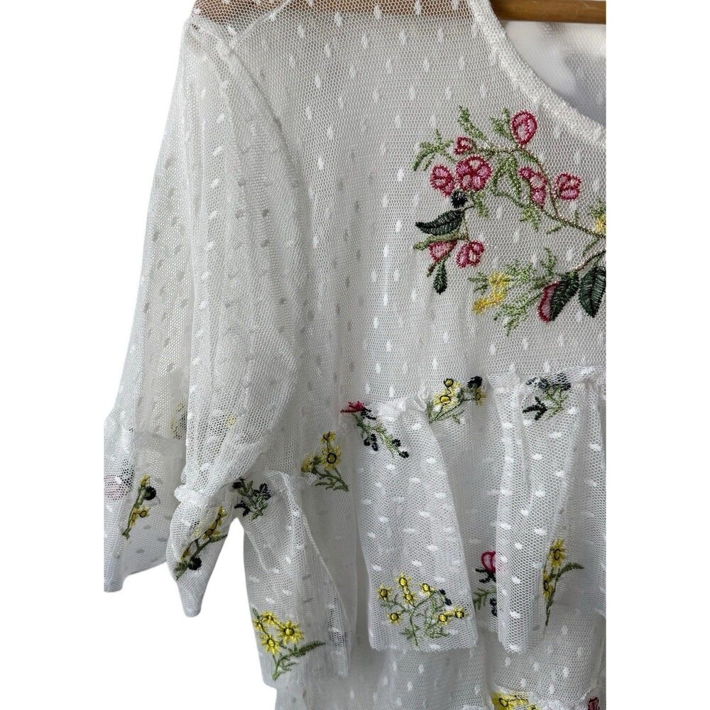 Grand & Greene Sheer Dotted White Floral  Bohemian Swiss Embroidered Top Size L - Picture 4 of 9